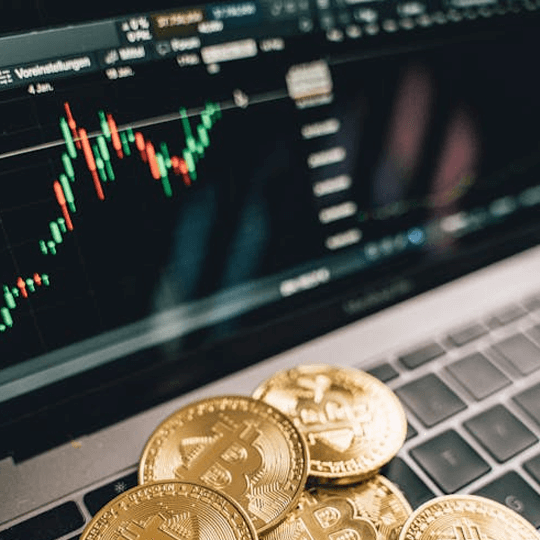 Aufstieg Gaintra Krypto-Investment-Experten-Team